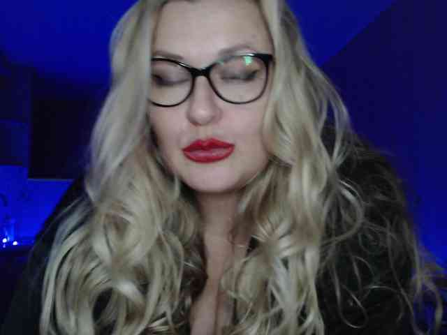 Pretty_NYUSHA webcam