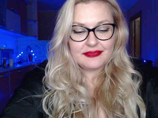 Pretty_NYUSHA webcam