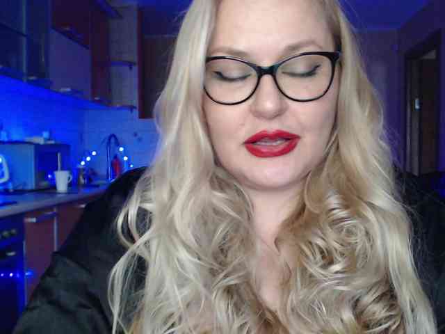 Pretty_NYUSHA webcam