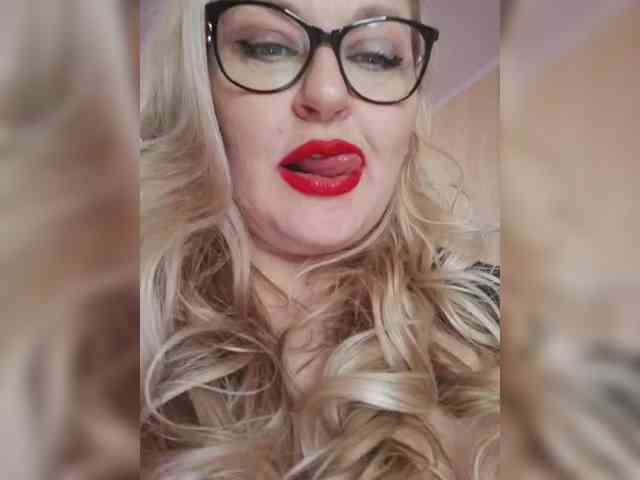Pretty_NYUSHA webcam