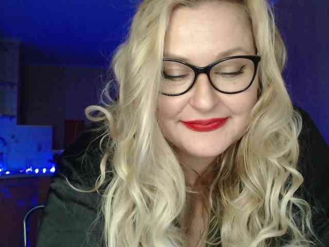 Pretty_NYUSHA webcam