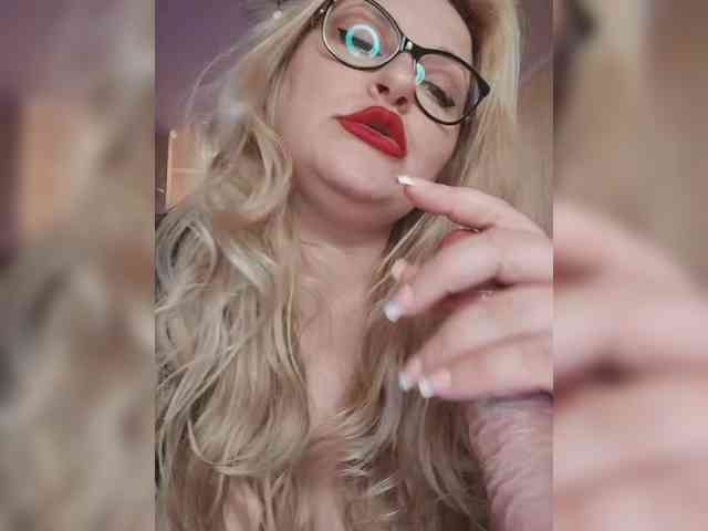 Pretty_NYUSHA webcam