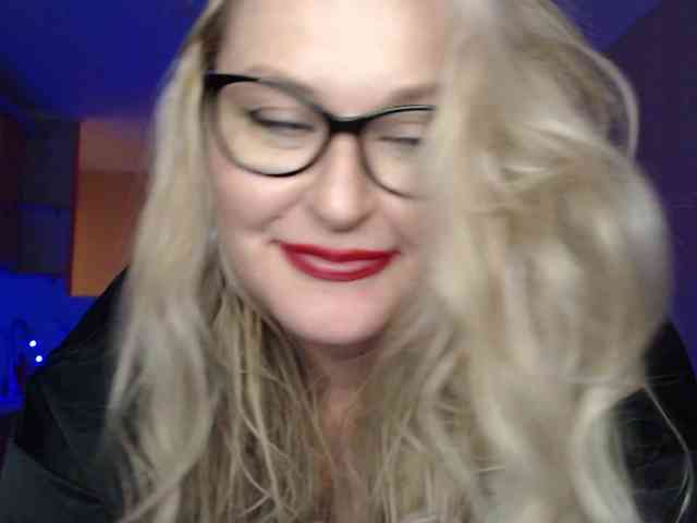 Pretty_NYUSHA webcam