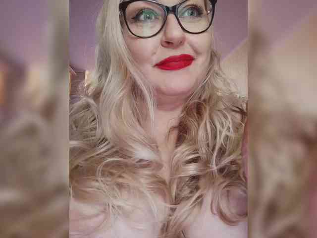 Pretty_NYUSHA webcam