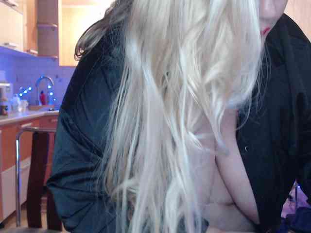 Pretty_NYUSHA webcam