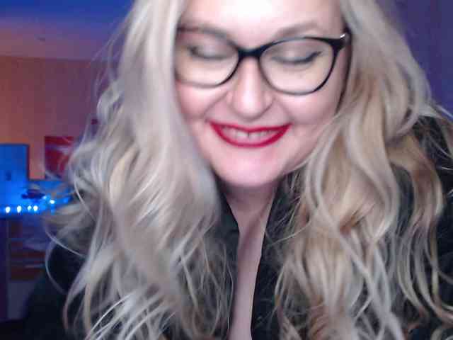 Pretty_NYUSHA webcam