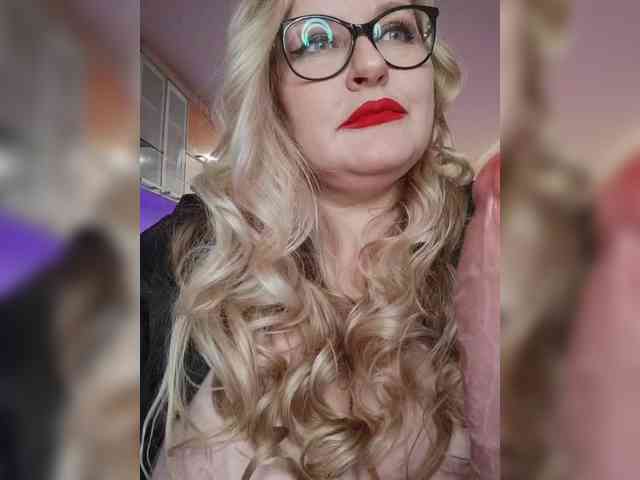 Pretty_NYUSHA webcam