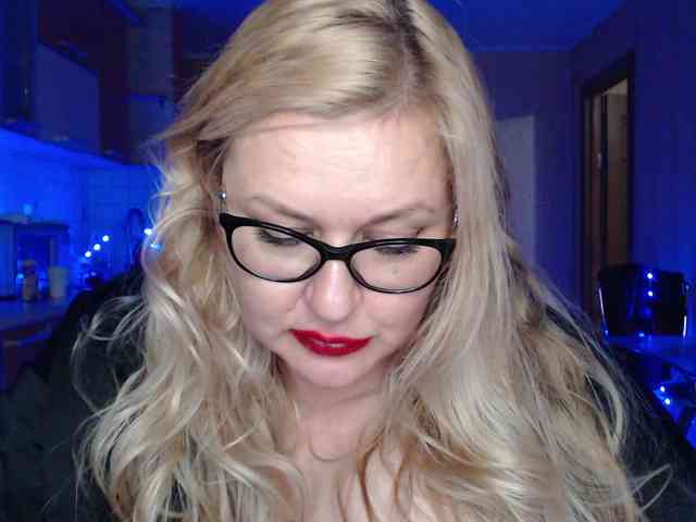 Pretty_NYUSHA webcam