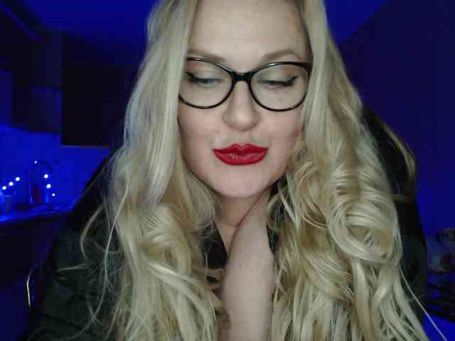 Pretty_NYUSHA webcam