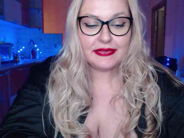 Pretty_NYUSHA webcam