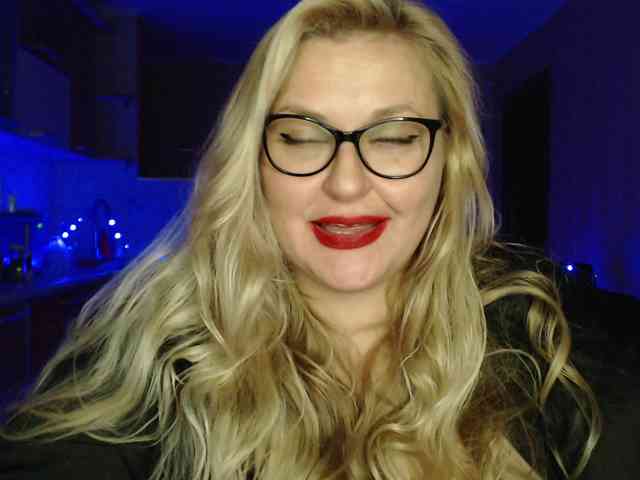 Pretty_NYUSHA webcam