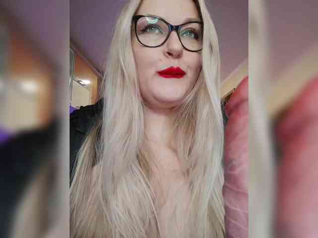 Pretty_NYUSHA webcam