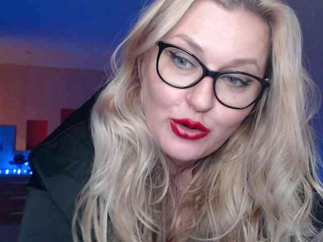 Pretty_NYUSHA webcam