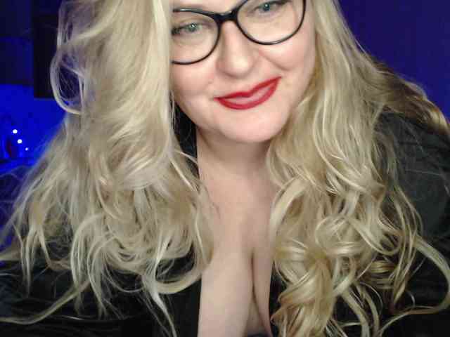 Pretty_NYUSHA webcam