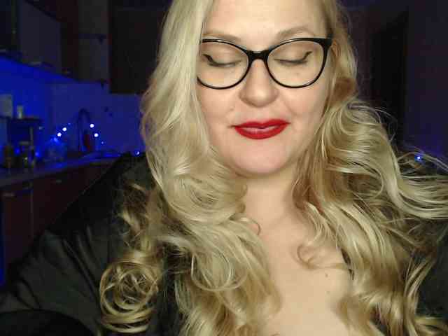 Pretty_NYUSHA webcam