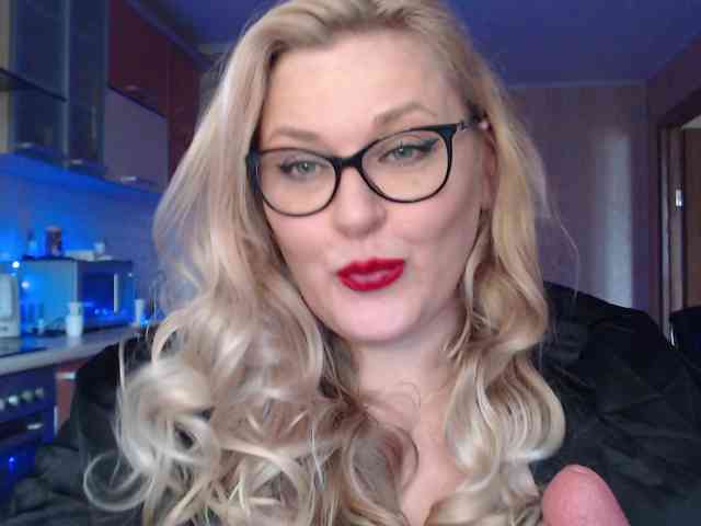 Pretty_NYUSHA webcam