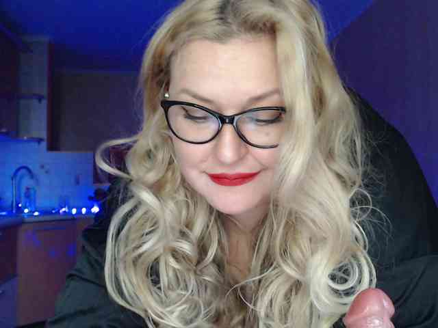 Pretty_NYUSHA webcam