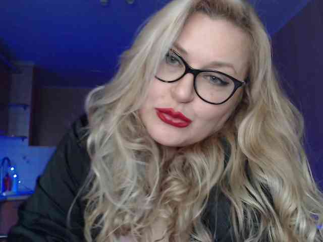 Pretty_NYUSHA webcam