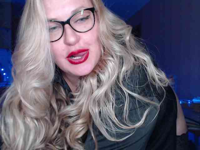 Pretty_NYUSHA webcam