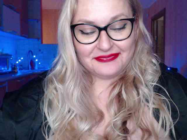 Pretty_NYUSHA webcam