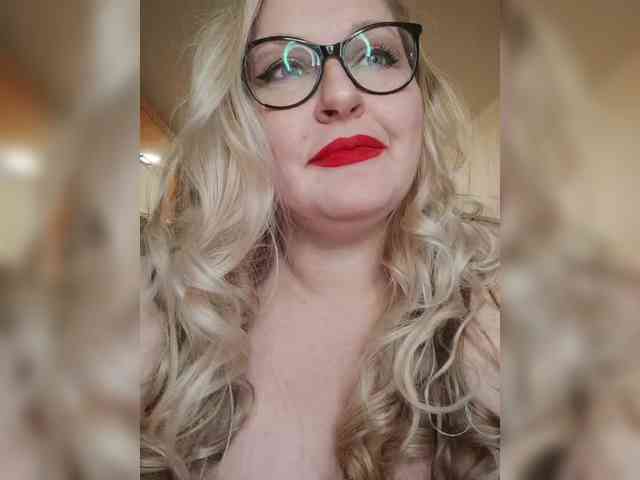 Pretty_NYUSHA webcam