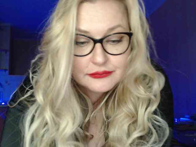 Pretty_NYUSHA webcam