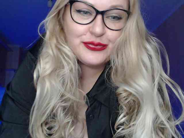 Pretty_NYUSHA webcam