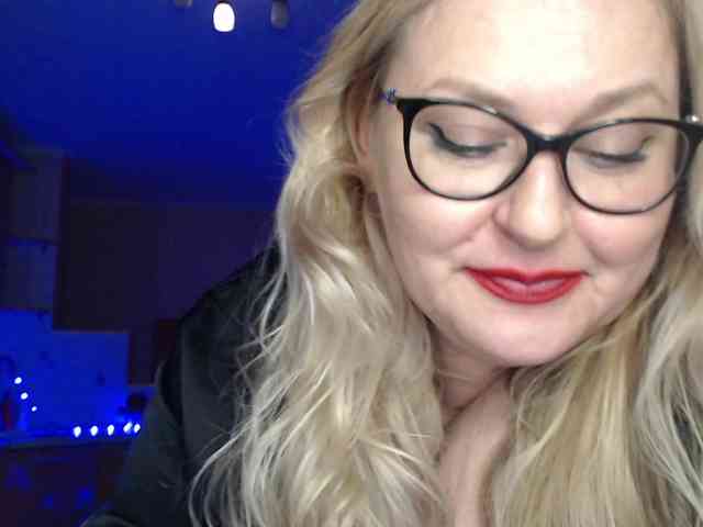 Pretty_NYUSHA webcam
