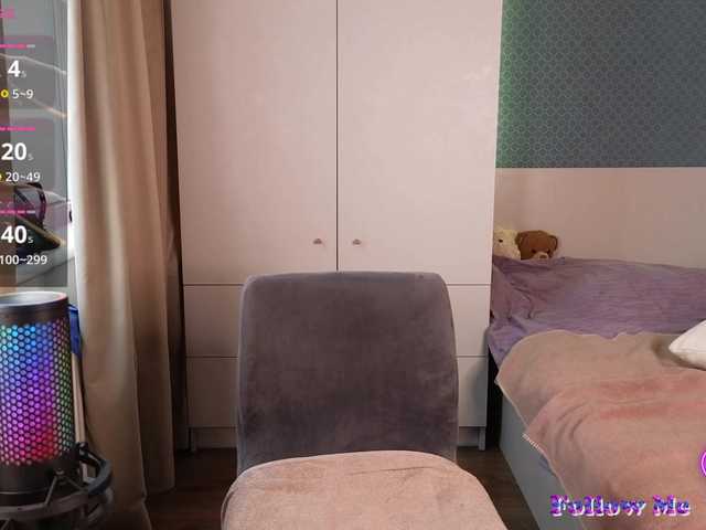 Accedi alla chat con il nickname MelenaFox MelenaFox