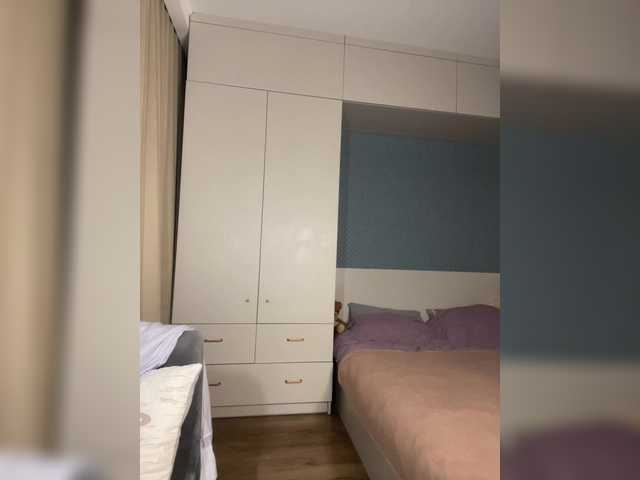 Accedi alla chat con il nickname MelenaFox MelenaFox