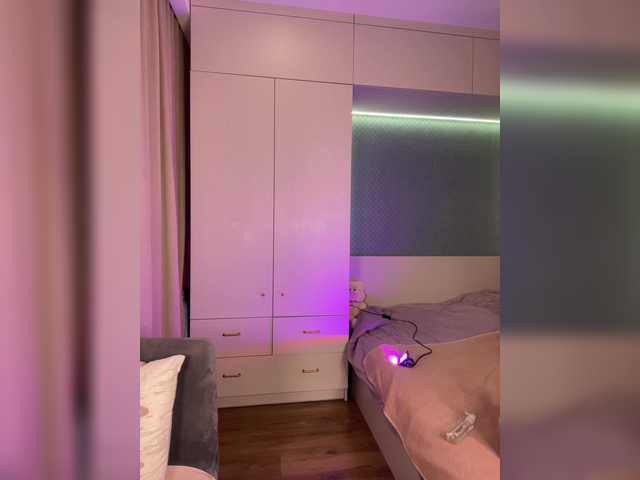 Accedi alla chat con il nickname MelenaFox MelenaFox