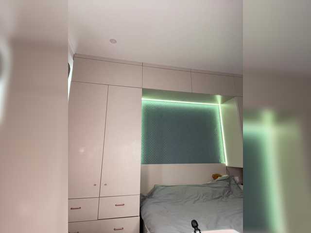 Accedi alla chat con il nickname MelenaFox MelenaFox