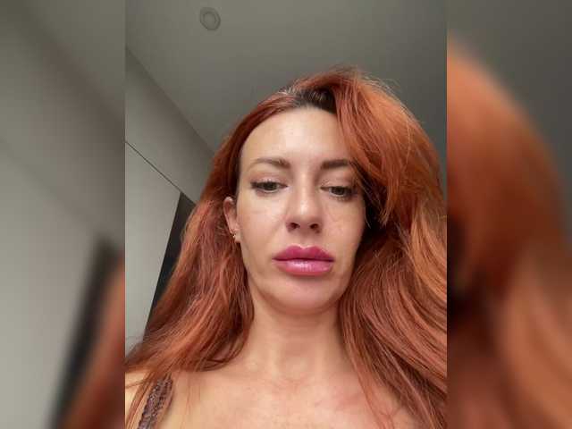 go to chat with MelenaFox