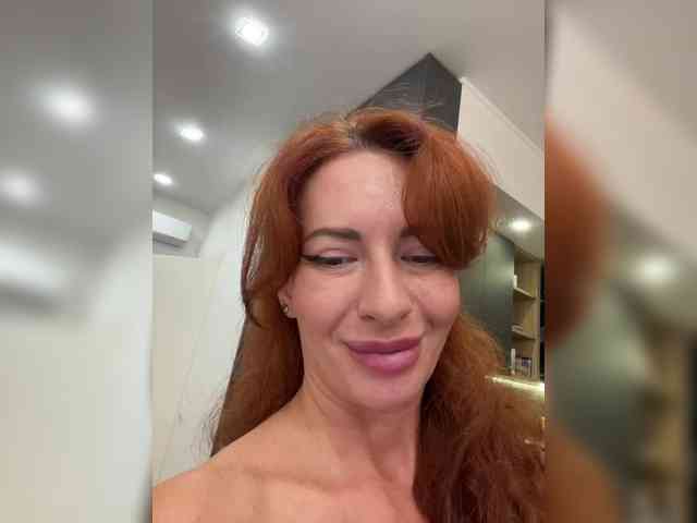 MelenaFox webcam