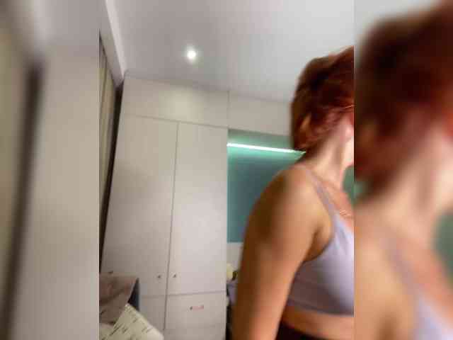 MelenaFox webcam