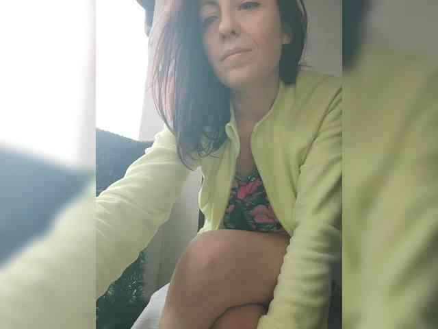 Lovehornyman webcam