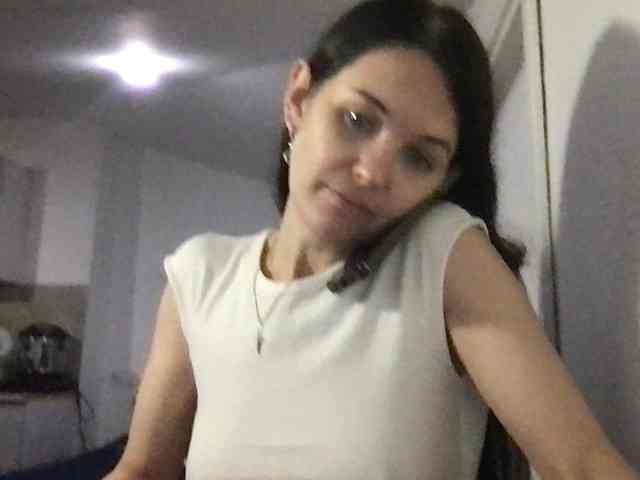 MilaBi-192569 webcam