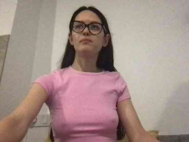 MilaBi-192569 webcam