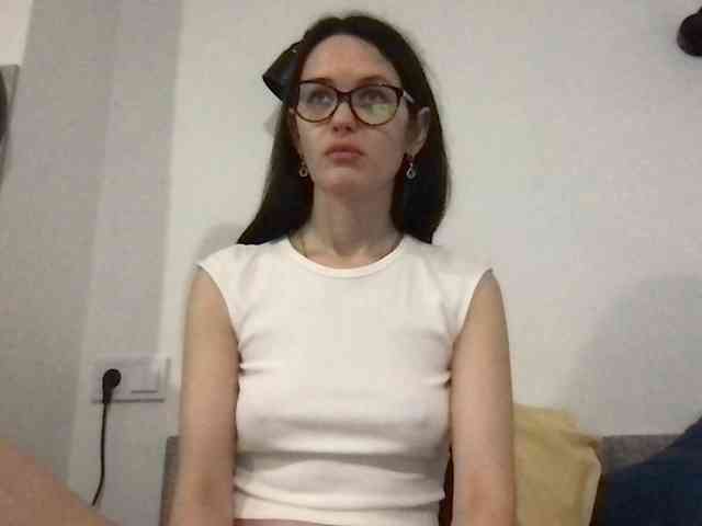 MilaBi-192569 webcam