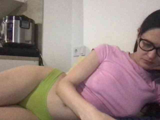 MilaBi-192569 webcam