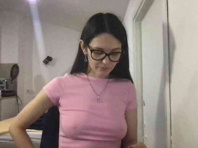 MilaBi-192569 webcam