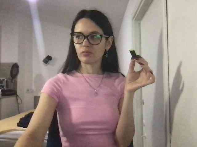 MilaBi-192569 webcam