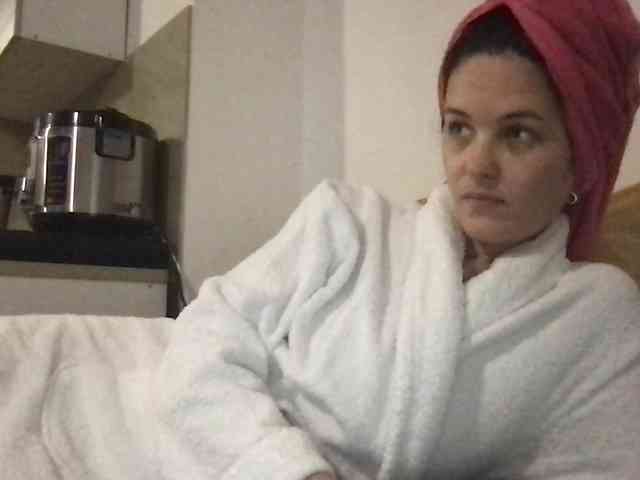 MilaBi-192569 webcam