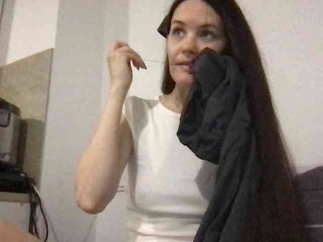 MilaBi-192569 webcam