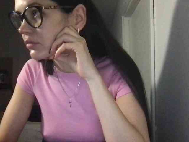 MilaBi-192569 webcam