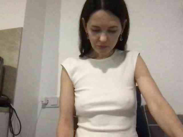 MilaBi-192569 webcam