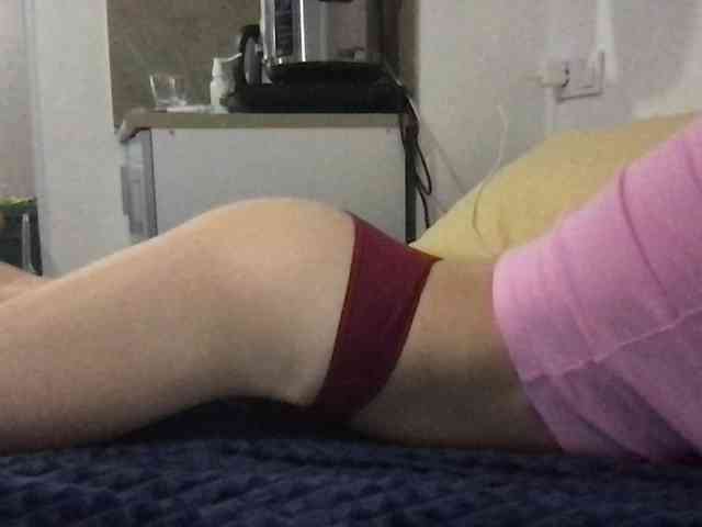 MilaBi-192569 webcam