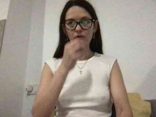 MilaBi-192569 webcam