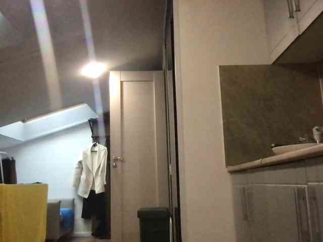 MilaBi-192569 webcam