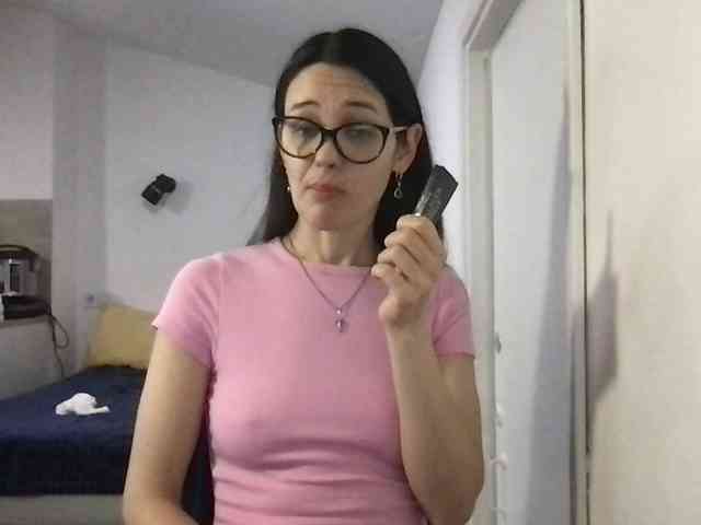 MilaBi-192569 webcam